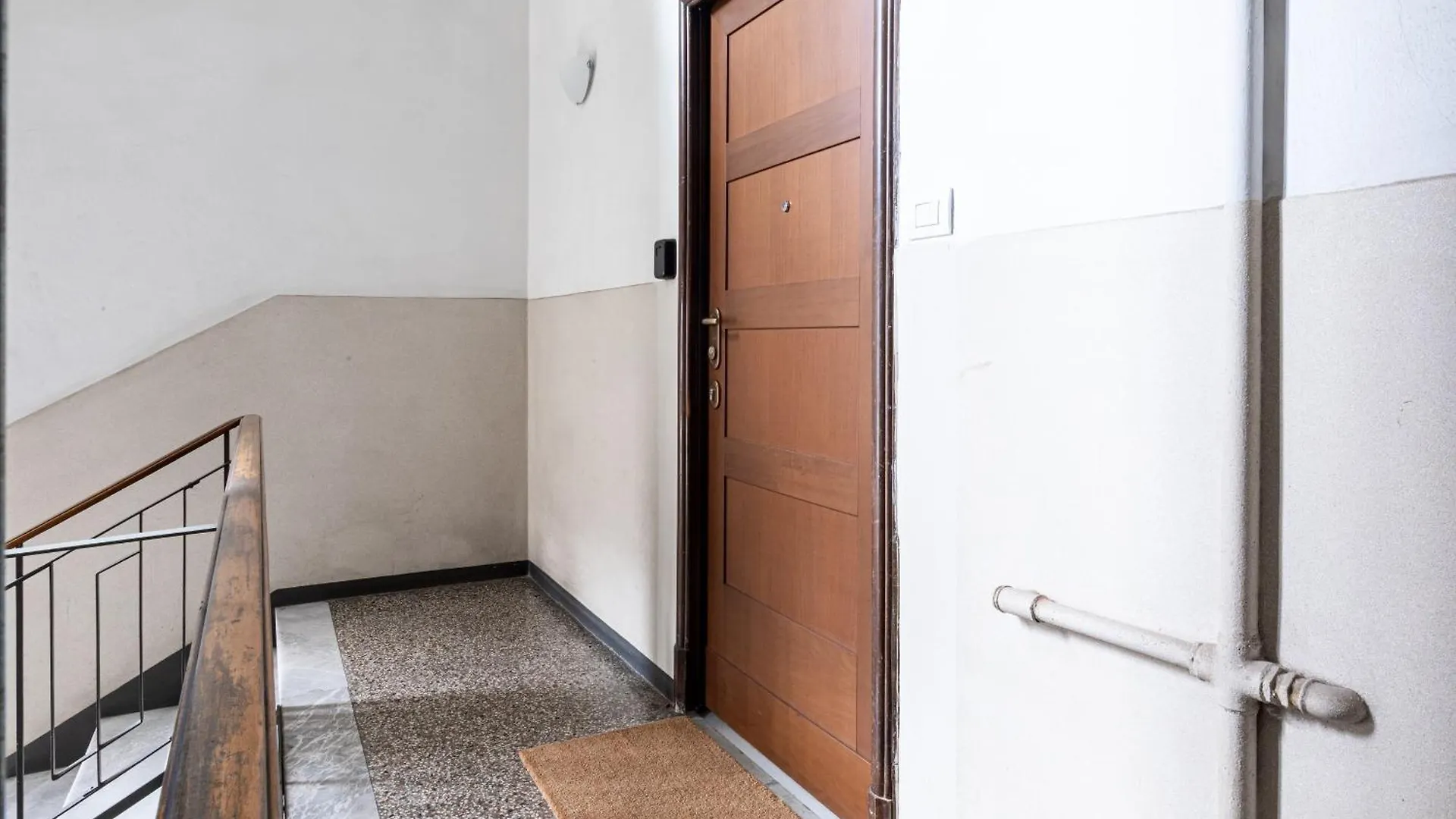 Certosa Enchanting Apartment With Balcony - Top Collection Milán