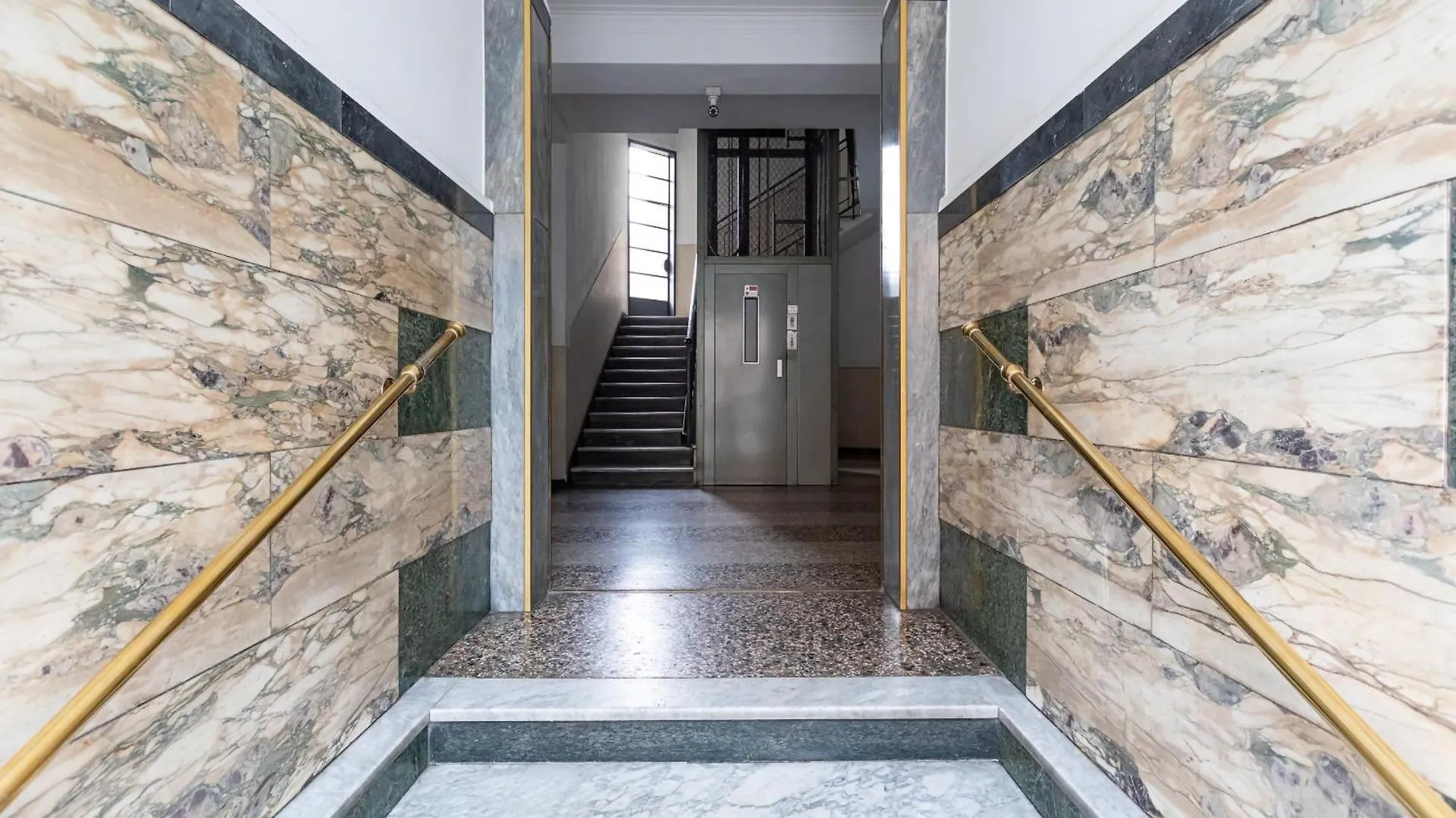 Certosa Enchanting Apartment With Balcony - Top Collection Milán