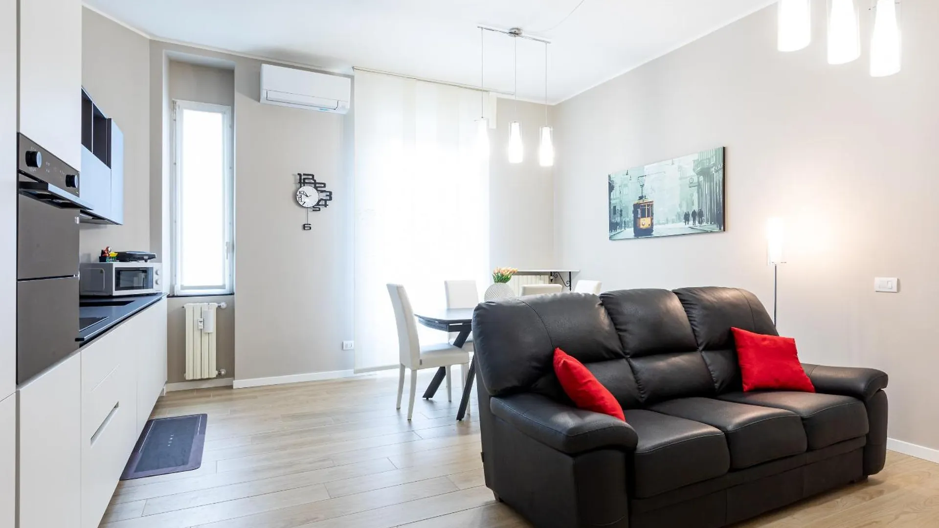Certosa Enchanting Apartment With Balcony - Top Collection ミラノ